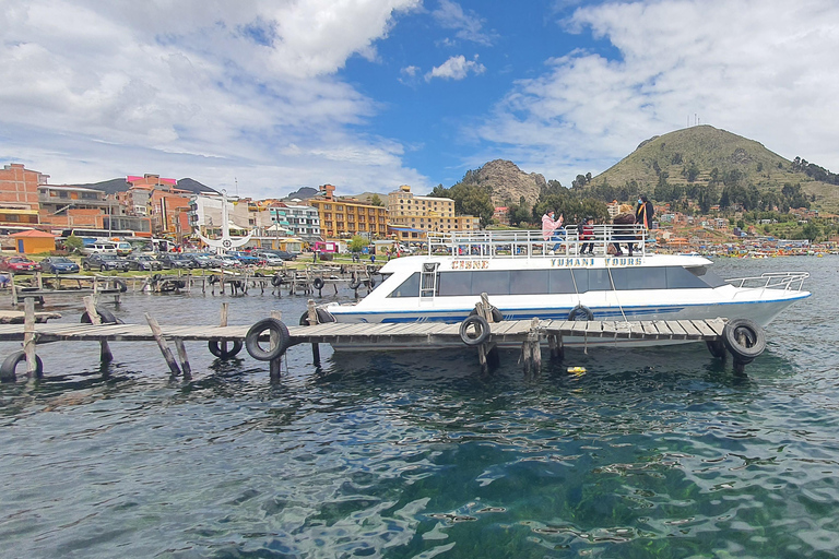 La Paz: Private Full-Day Lake Titicaca & Sun Island Tour