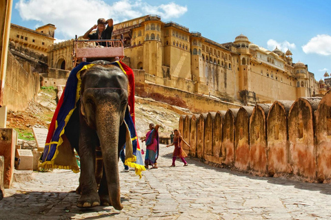 Från Delhi: Privat 3-dagars Golden Triangle Tour med hotellPrivat tur med endast guide