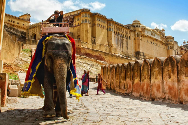 Från Delhi: Privat 3-dagars Golden Triangle Tour med hotellPrivat tur med endast guide