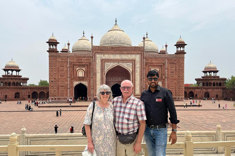 Dagsutflykt till Taj Mahal och Agra Fort från Delhi