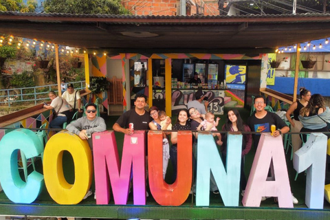 Comuna 13 Full Experience | Subway, Metrocable, Street Art and Culture. Comuna 13 Full Experience | Metro, Metrocable, Street Art and Culture.