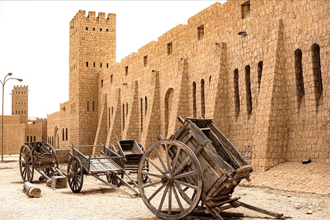 Qatar Culture Tour and Local Meal Experience