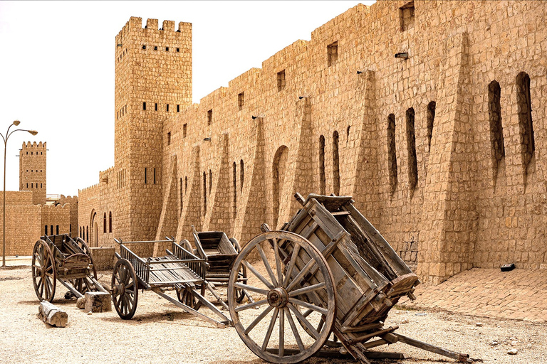 Qatar Culture Tour and Local Meal Experience