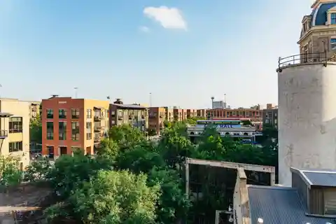 San Antonio: Small Group Night Tour with River Walk Cruise