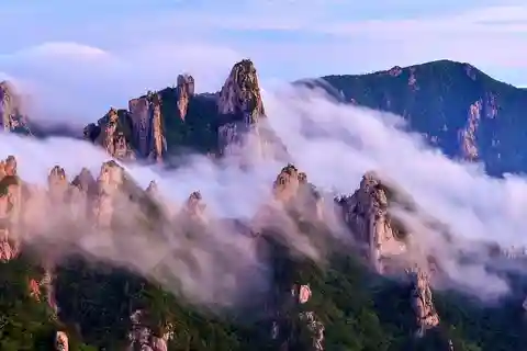 Korea: East Coast Camping and Hiking Tour