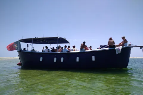 Olhão: Kleine groepen, Klassieke boot, Natuurpark Ria Formosa.
