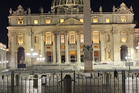 Roma: Visita a la Basílica de San Pedro, la Cúpula y las Grutas VaticanasTour guiado en grupo por Francia