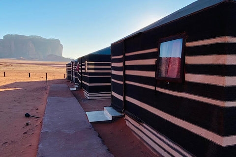 Explore Wadi Rum: Jeep Tour, Bed and Breakfast, and Dinner