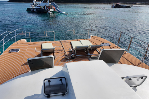 Phuket: Coral Island Laid-Back Morning Tour with Snorkeling Relaxing Yacht Cruise (Hotel Pickup)