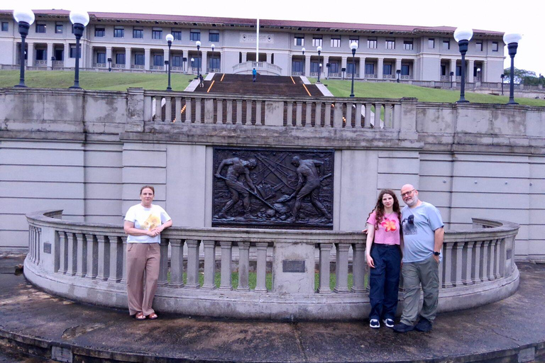 Panama Canal and City Sightseeing Tour