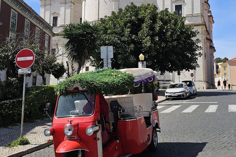 Lisbon: Multilingual Private TukTuk Tour with Live Guide Ultimate Lisbon & Belém Experience 04 hrs(Pick Up+Drop-off)*
