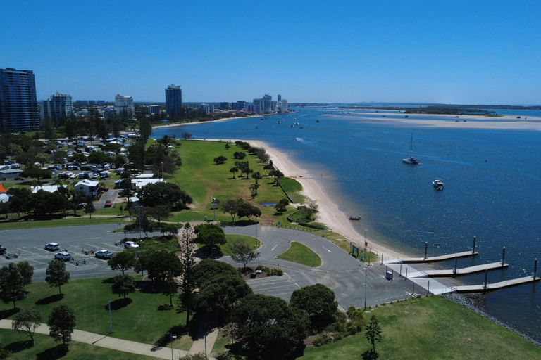 Gold Coast: Self-Drive Pontoon Boat Rental with BBQ Gold Coast: 4 Hour Self-Drive Pontoon Boat Rental with BBQ