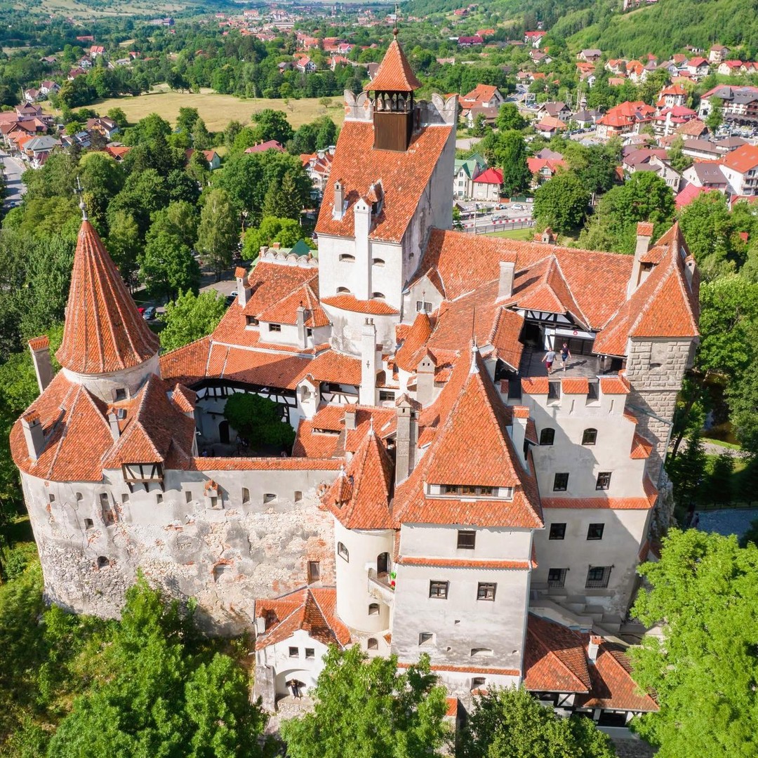 布加勒斯特：佩莱什城堡、德古拉城堡与布拉索夫一日游| GetYourGuide