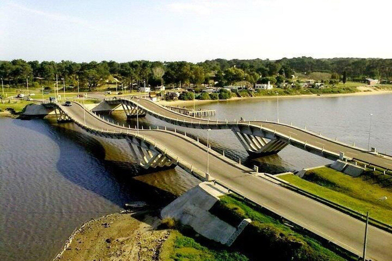 Punta del Este : visite d&#039;une jounée consacrée à la plage et à la culturePunta del Este : visite privée d&#039;une jounée sur la plage et à la découverte de la culture