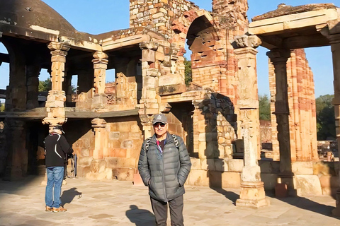 Tour de día completo por lo mejor de Delhi: cultura, comida y monumentosTour guiado en grupo de un día completo