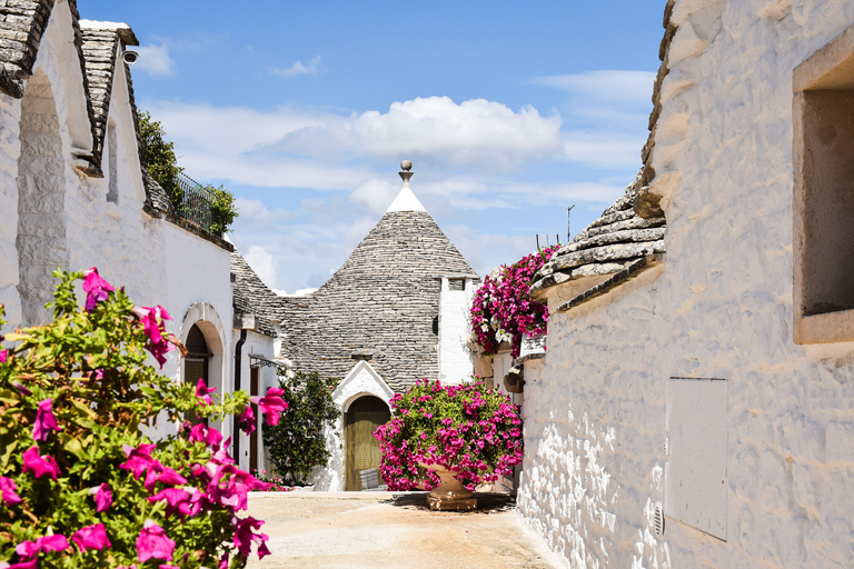 UNESCO Matera and Alberobello – Day Tour with Tour Leader FROM POLIGNANO A MARE: Matera and Alberobello Day Tour with Tour Leader