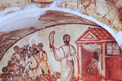 Rome: Guided Catacombs Tour & Capuchin Crypt (Audio Guide) Tour in Italian