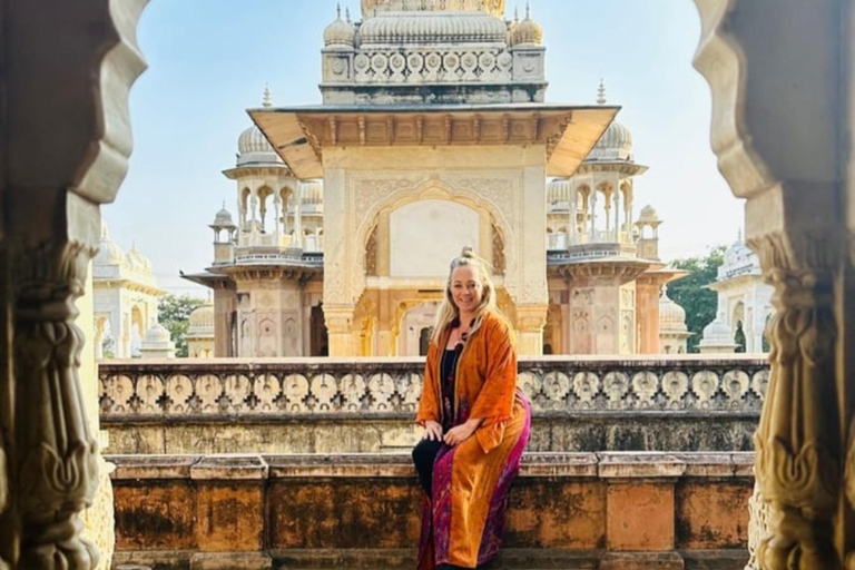 Saindo de Délhi: Passeio de 3 dias em Jaipur e safári pela vida selvagem em RanthamboreCarro com ar-condicionado + safári com tigres + hotel + passeios turísticos em Jaipur