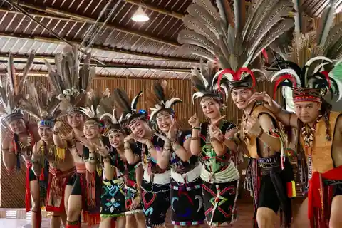 Sabah: Borneo Cultural Village guidet tur med frokost