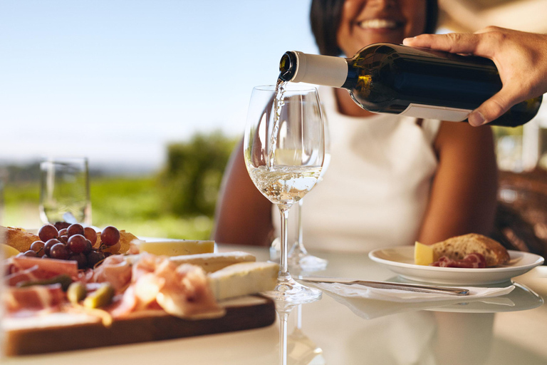 Naples: Pompeii Group Tour with Wine Tasting & Light Lunch Semi-Private Group up to 8 people