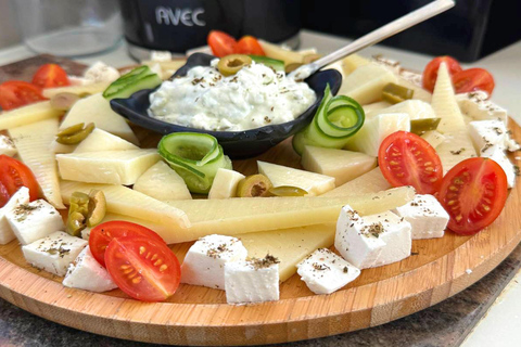 Chania Old Port: Luxury Catamaran Cruise to Agioi Theodoroi