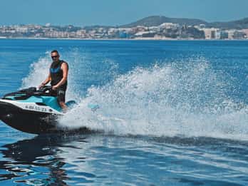 Fuengirola: Jet Ski Rental