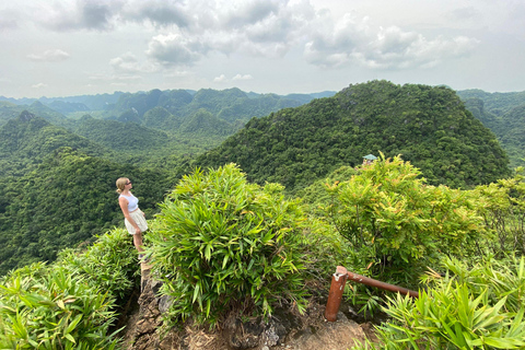 Half Day Hiking to Cat Ba National Park with a Guide