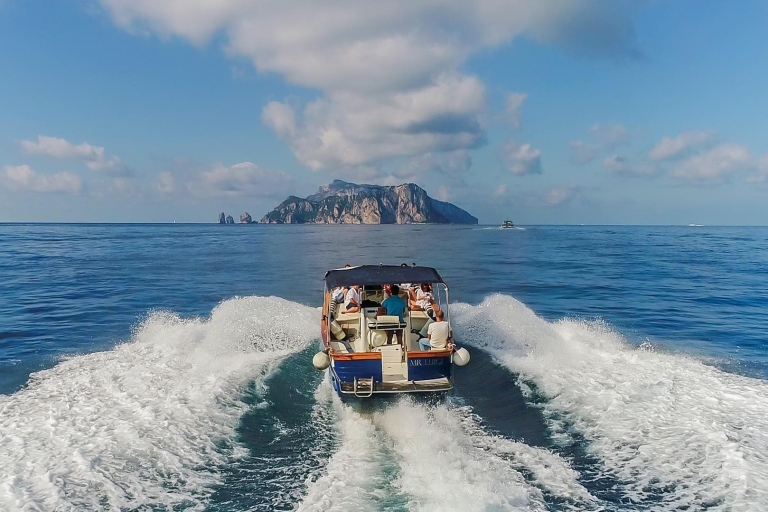 Desde Positano: excursión de un día a Capri - Tour en grupo en barcoCapri Tour en grupo reducido en barco