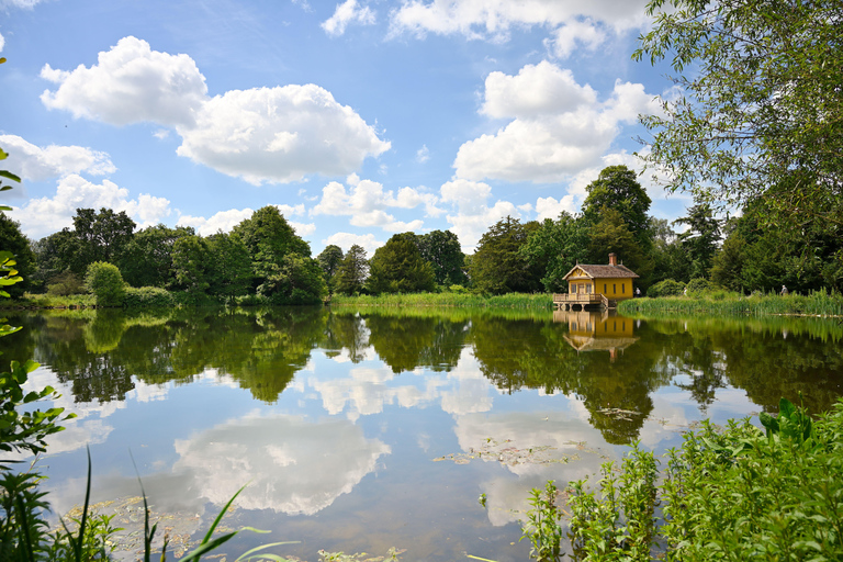 London: Private History Tour to Audley End & Cambridge