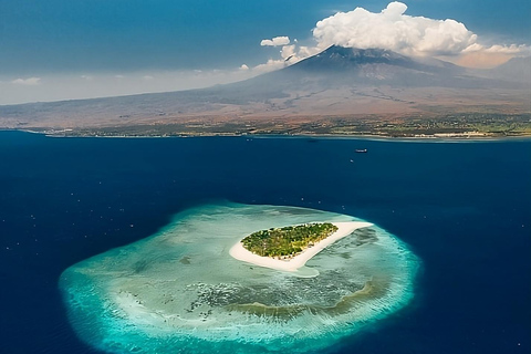 Banyuwangi: Deer and Tabuhan Island Snorkeling 12 Hours Trip