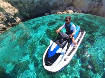 Au départ de Mellieħa : Comino, Lagon Bleu, et Gozo Jet Ski Tour