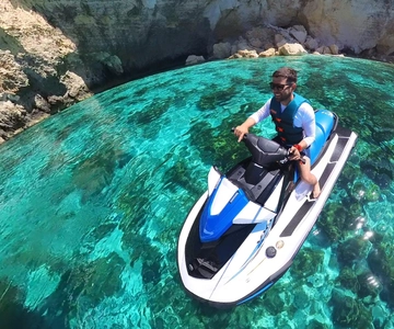 From Mellieħa: Comino, Blue Lagoon, and Gozo Jet Ski Tour