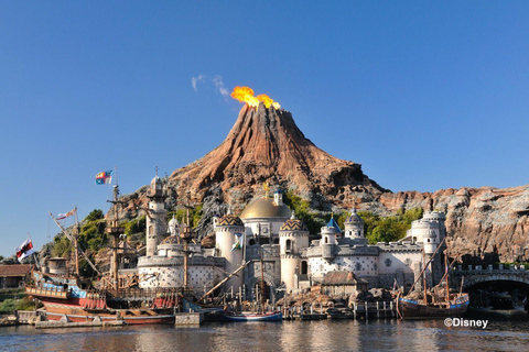 Tokyo Disney Resort: 1-Day Park Hopper Passport Start at Tokyo Disneyland – Park Hopper Ticket