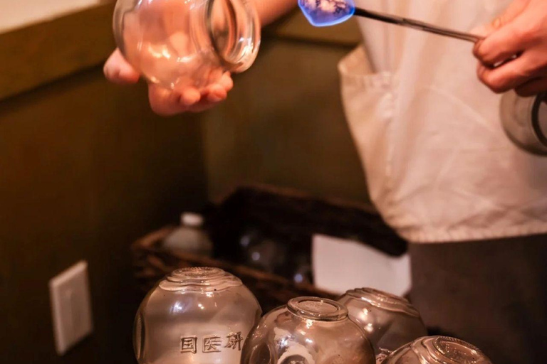 Hangzhou TCM ：Pulse diagnosis & herbal bag & Cupping Pulse diagnosis + traditional Chinese medicine sachets