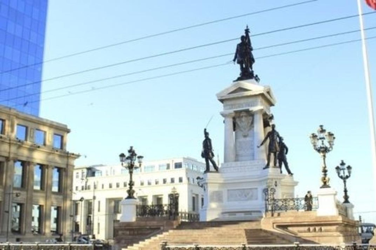 Valparaiso: Best Street Food Tour With A Local Guide Valparaiso : 3 Hours Small Group Food Tasting Walking Tour