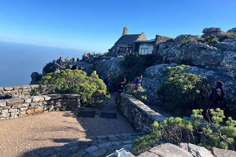 Uma excursão exclusiva de 1 dia para a Table Mountain e a Robben Island