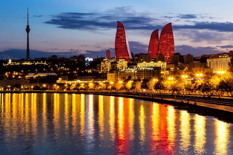 Luci della vita notturna di Baku