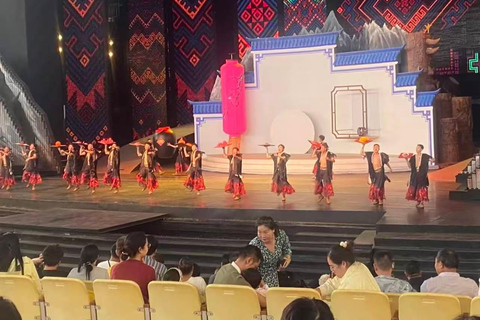 Yunnan: Dianchi Lake and Yunnan Ethnic Village Day Tour