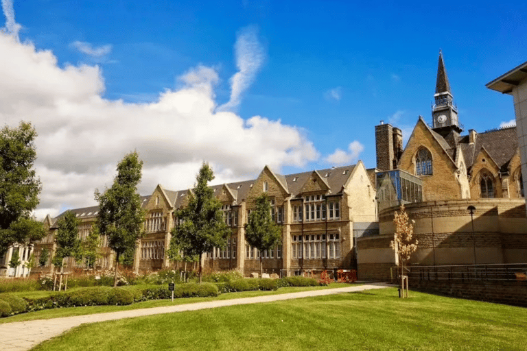 Edinburgh: University of Edinburgh Guided Walking Tour