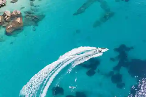 Saranda: tour in barca verso 7 destinazioni con ombrellone gratuito