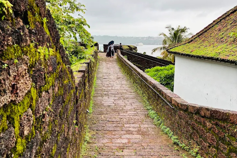 North Goa: All-Inclusive Full or Hal-Day Tour With Pickup Goa: All-Inclusive Hal-Day Tour With Hotel Pickup