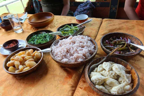 Bhutan: 6-Day Nature and Culture Tour with Phobjikha Valley