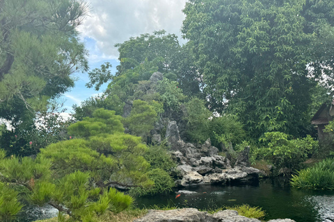 Desde Da Nang: Ciudad imperial de Hue con el paso o los túneles de Hai VanDesde Da Nang: Exploramos Hue Imperial con los túneles de Hai Van