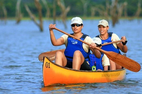 Galle: Lagoon Canoeing Tour with Hotel Pickup