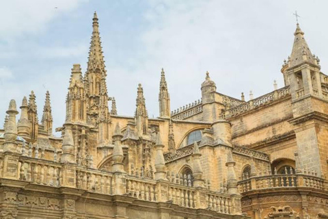 Seville: Cathedral & Giralda Entry Ticket with Audio Guide