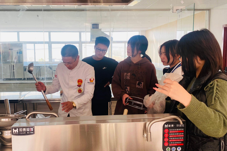 Kuala Lumpur: Family Cooking Class with Market Tour & Meal