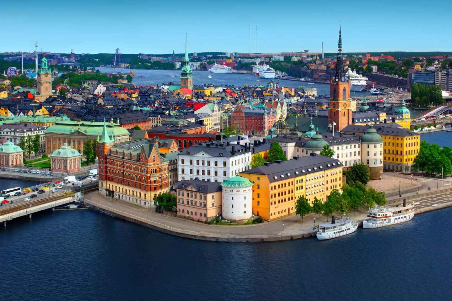 Stockholm Walking Tour with a Local - 3-Hour Private Walking Tour