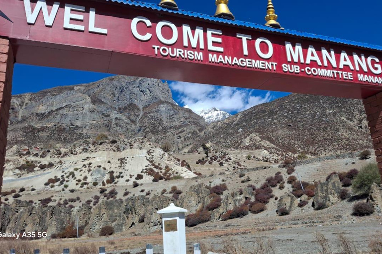 Manang Tilicho Lake 6-Night 7-days Trek and Jeep Tour