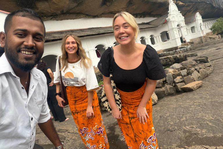 From Kandy to Drop Ella Tour