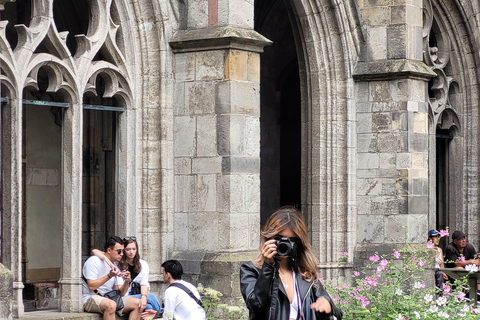 Amsterdam-Utrecht: Private Walking Tour with Local Guide